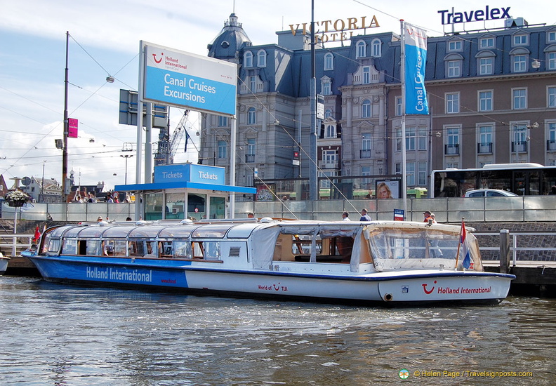 amsterdam-canal-cruise_DSC1308.jpg